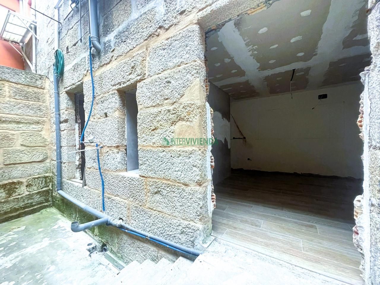 Planta baixa en venda en Vigo  amb Calefacció i Terrassa