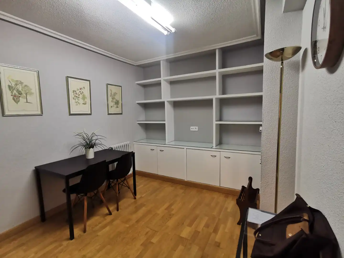 Schlafzimmer von Wohnungen zur Miete in Salamanca mit Heizung, Parkett und Terrasse