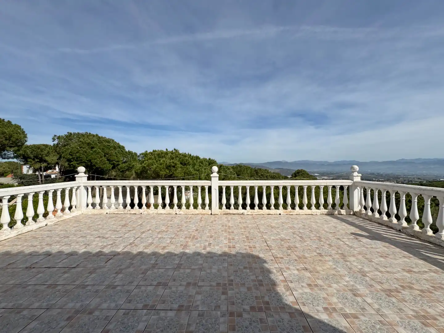 Terrassa de Casa o xalet en venda en Alhaurín de la Torre amb Aire condicionat, Calefacció i Jardí privat