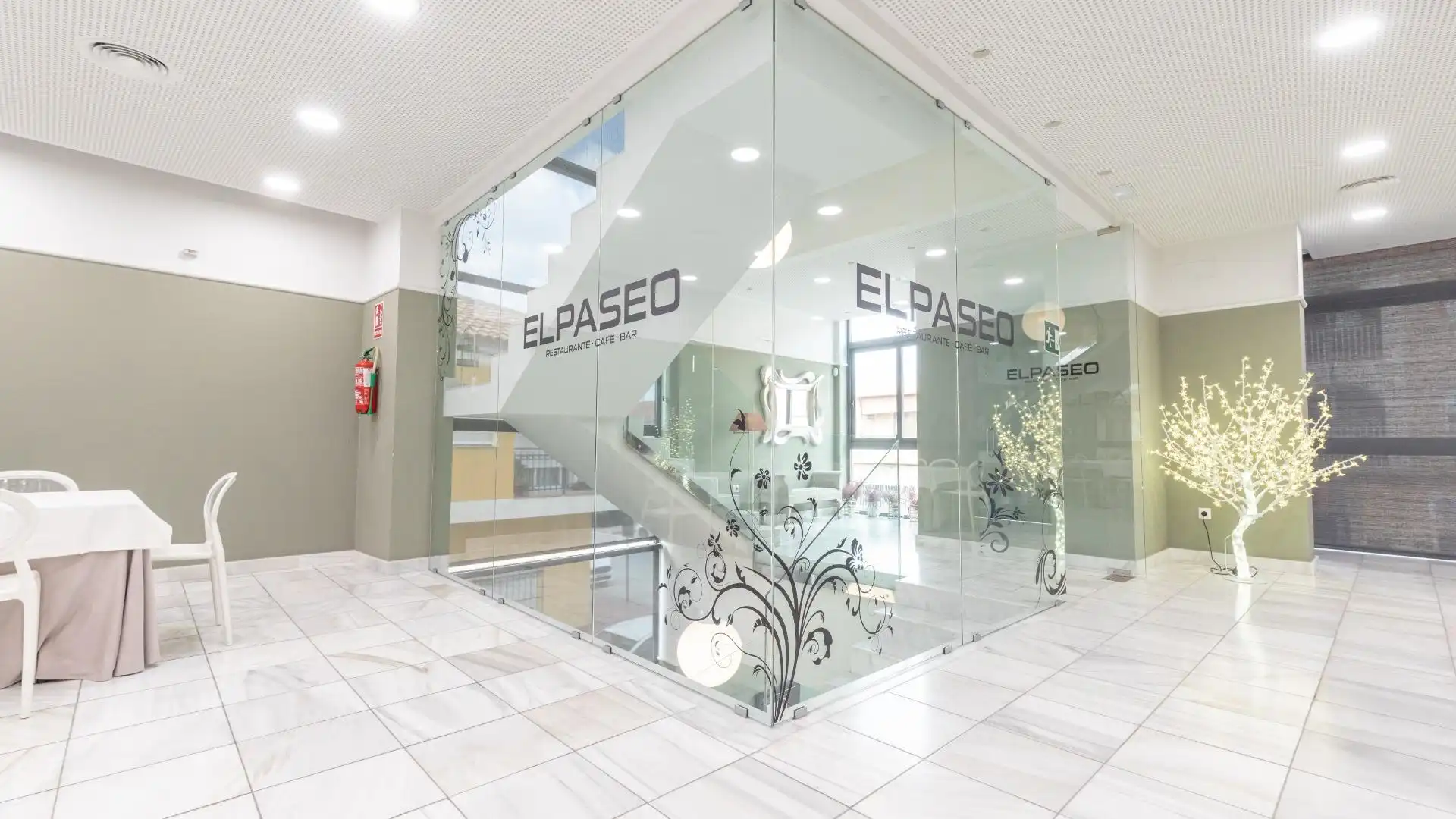 Edificio en venta en Avenida Juan Carlos I, Campos del Río