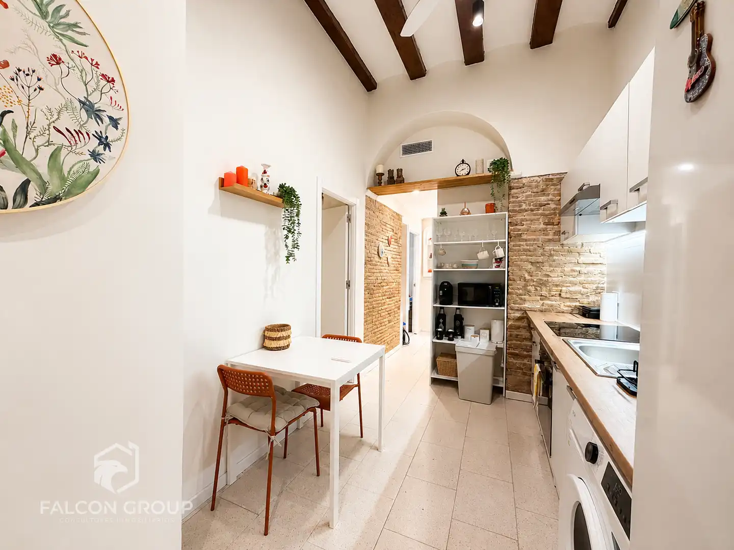 Cuina de Local en venda en Vilanova i la Geltrú amb Aire condicionat, Calefacció i Parquet