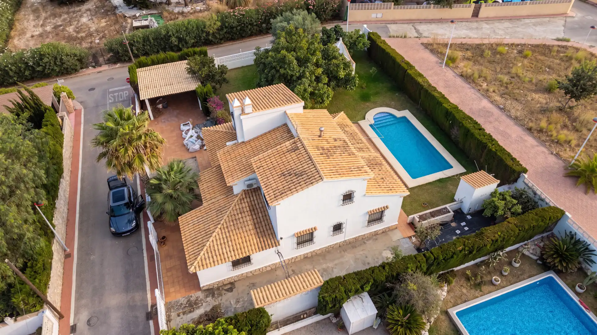 Vista exterior de Casa o xalet de lloguer en Els Poblets amb Aire condicionat, Jardí privat i Terrassa