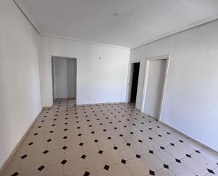 Flat for sale in Calle Manises, Barrio Bajo