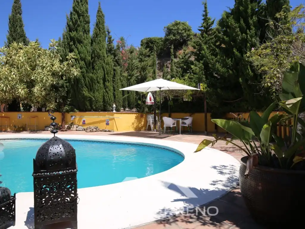 Jardí de Casa o xalet en venda en Torrox amb Aire condicionat i Balcó