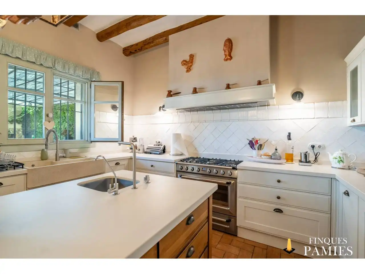 Cocina de Casa o chalet en venta en La Selva del Camp con Calefacción, Jardín privado y Terraza
