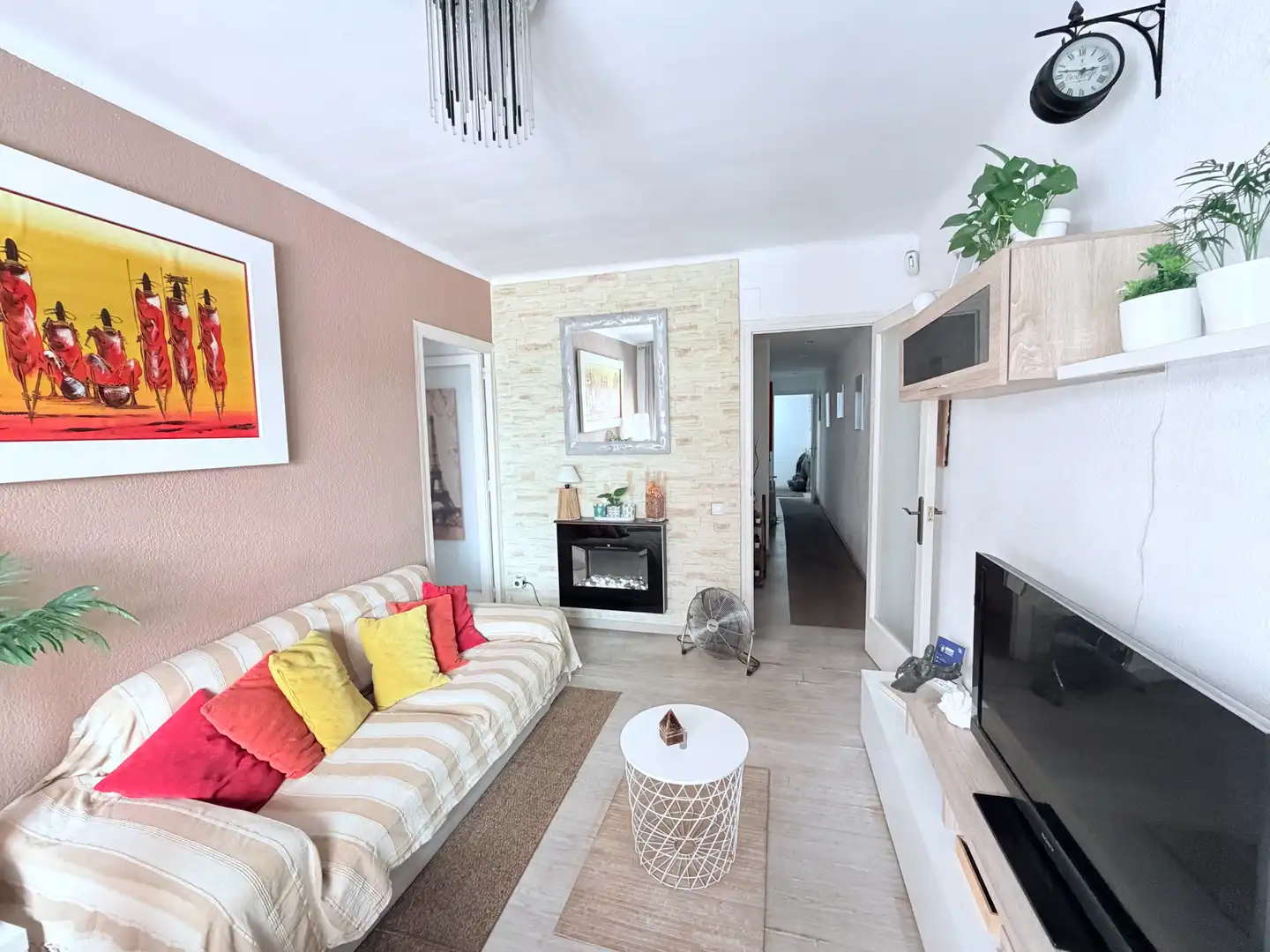 Wohnzimmer von Wohnung zum Verkauf in L'Hospitalet de Llobregat mit Parkett, Terrasse und Möbliert