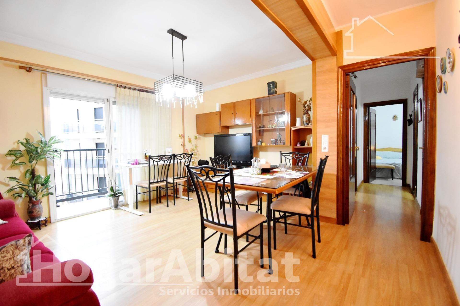 Bedroom of Flat for sale in Oliva  with Terrace, Furnished and Balcony