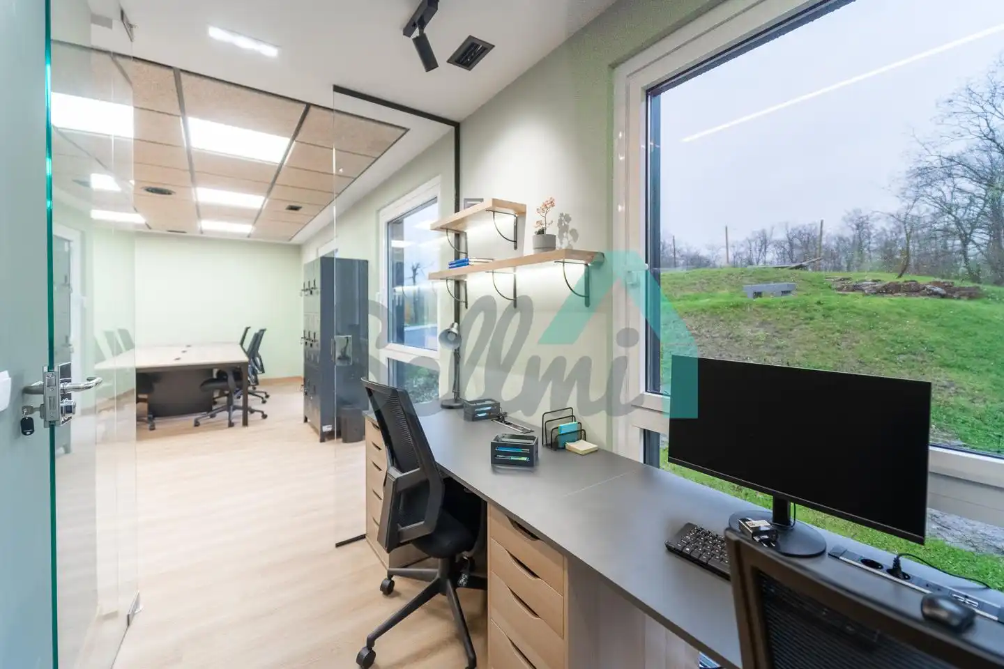 Office for rent in Ribera de Arriba  with Air Conditioner and Furnished