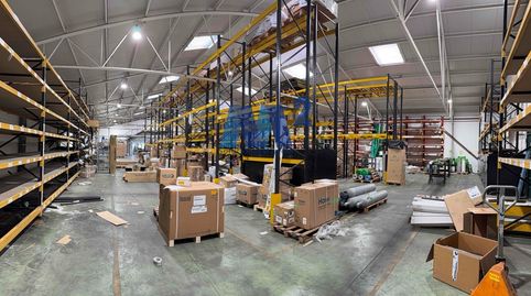Foto 2 von Fabrikhallen zum Verkauf in Torrejón, Barrio de las Fronteras, Torrejón de Ardoz