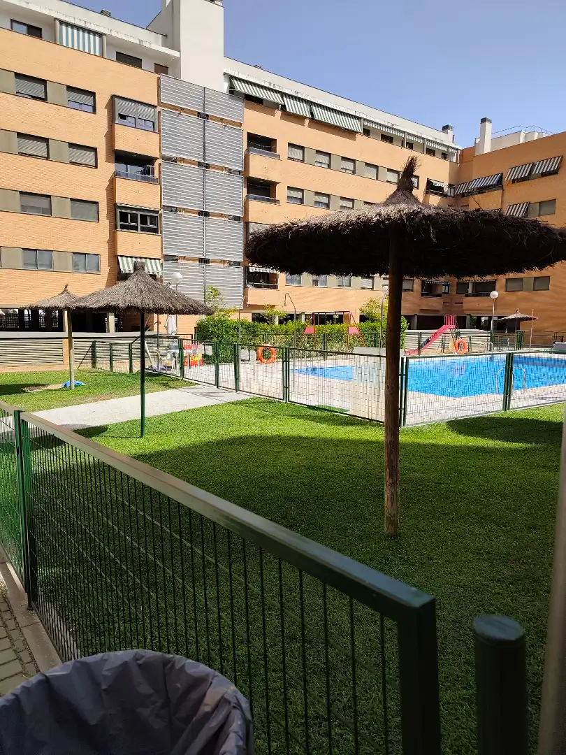Swimming pool of Attic for rent in Leganés  with Air Conditioner, Heating and Private garden
