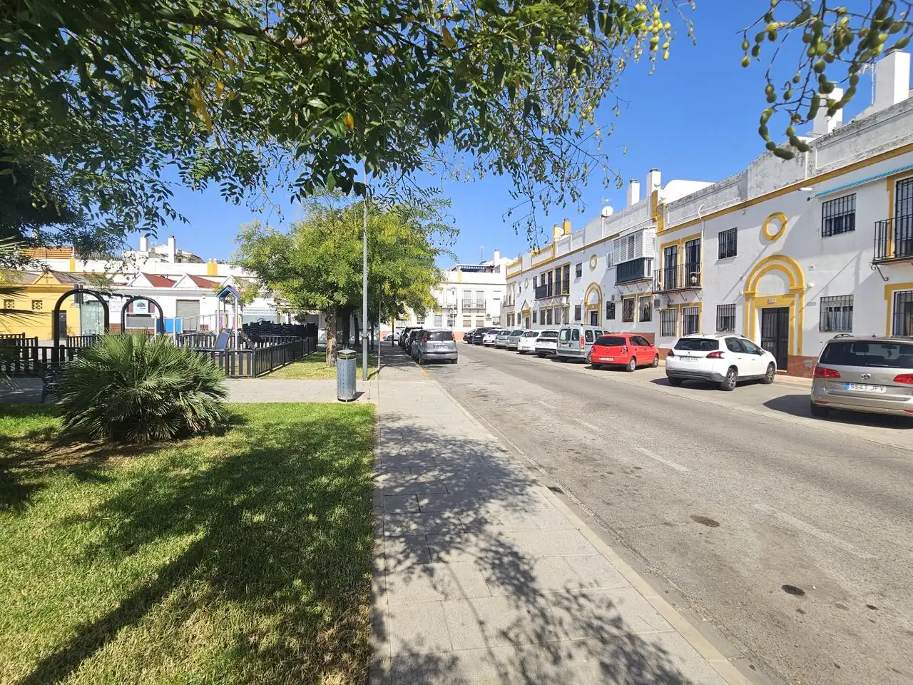 Vista exterior de Pis en venda en Alcalá de Guadaira amb Aire condicionat, Terrassa i Balcó