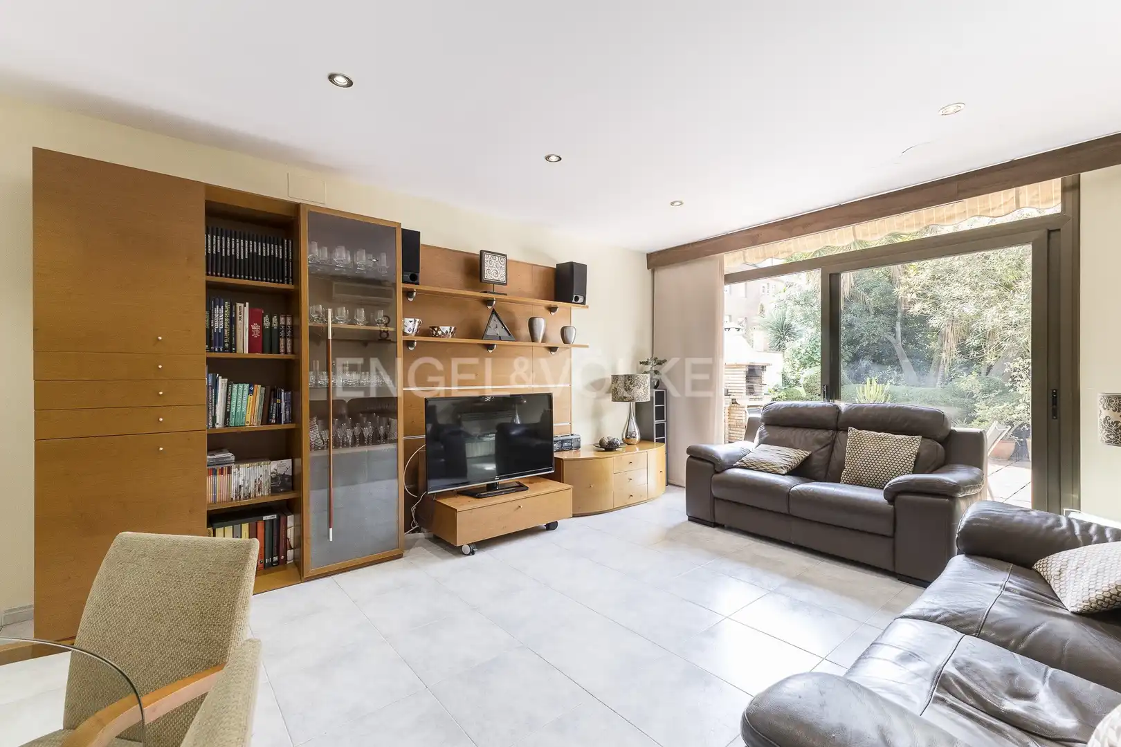 Sala de estar de Casa o chalet en venta en Barcelona con Calefacción, Jardín privado y Terraza