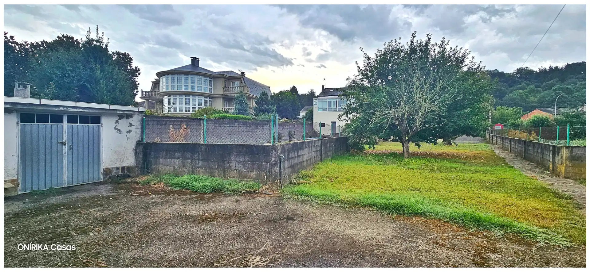 Houses for sale in Sarria  with Heating, Private garden and Parquet flooring