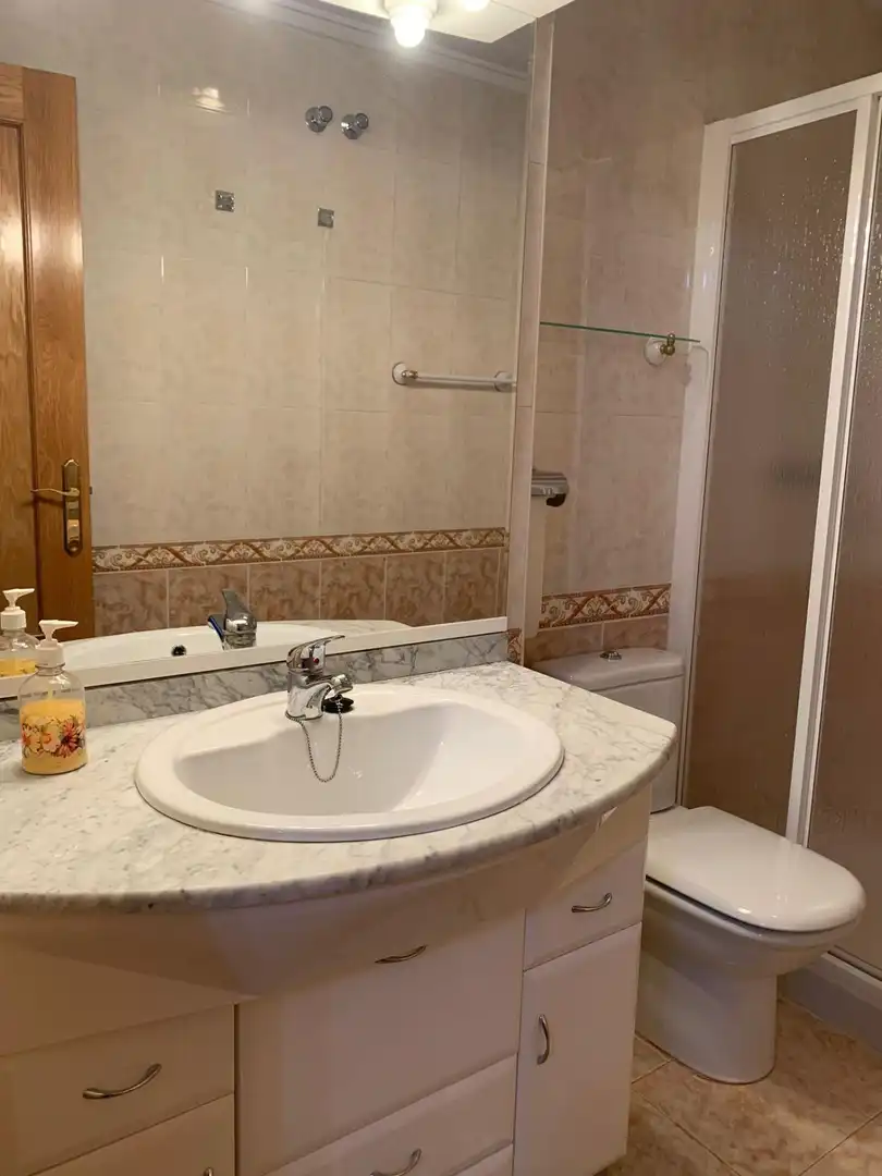 Bany de Pis en venda en Elche / Elx amb Aire condicionat