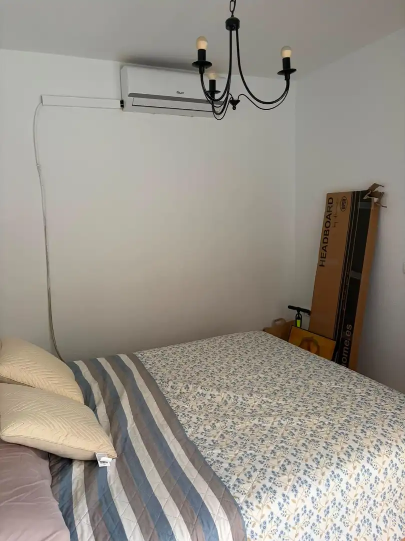 Bedroom of Ground floor for sale in Viator  with Air Conditioner and Heating