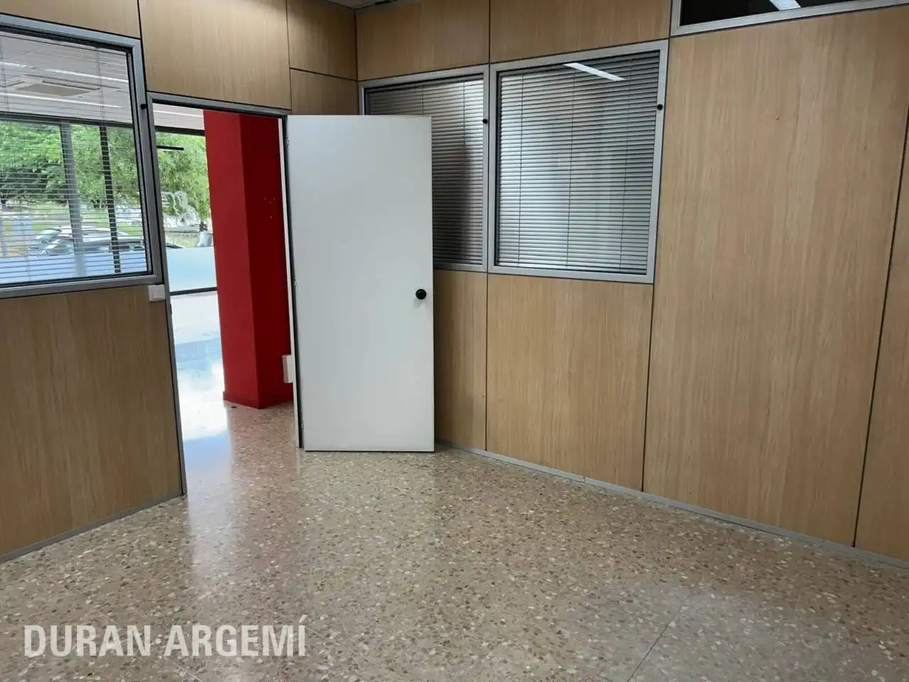 Geschaftsraum zur Miete in Terrassa