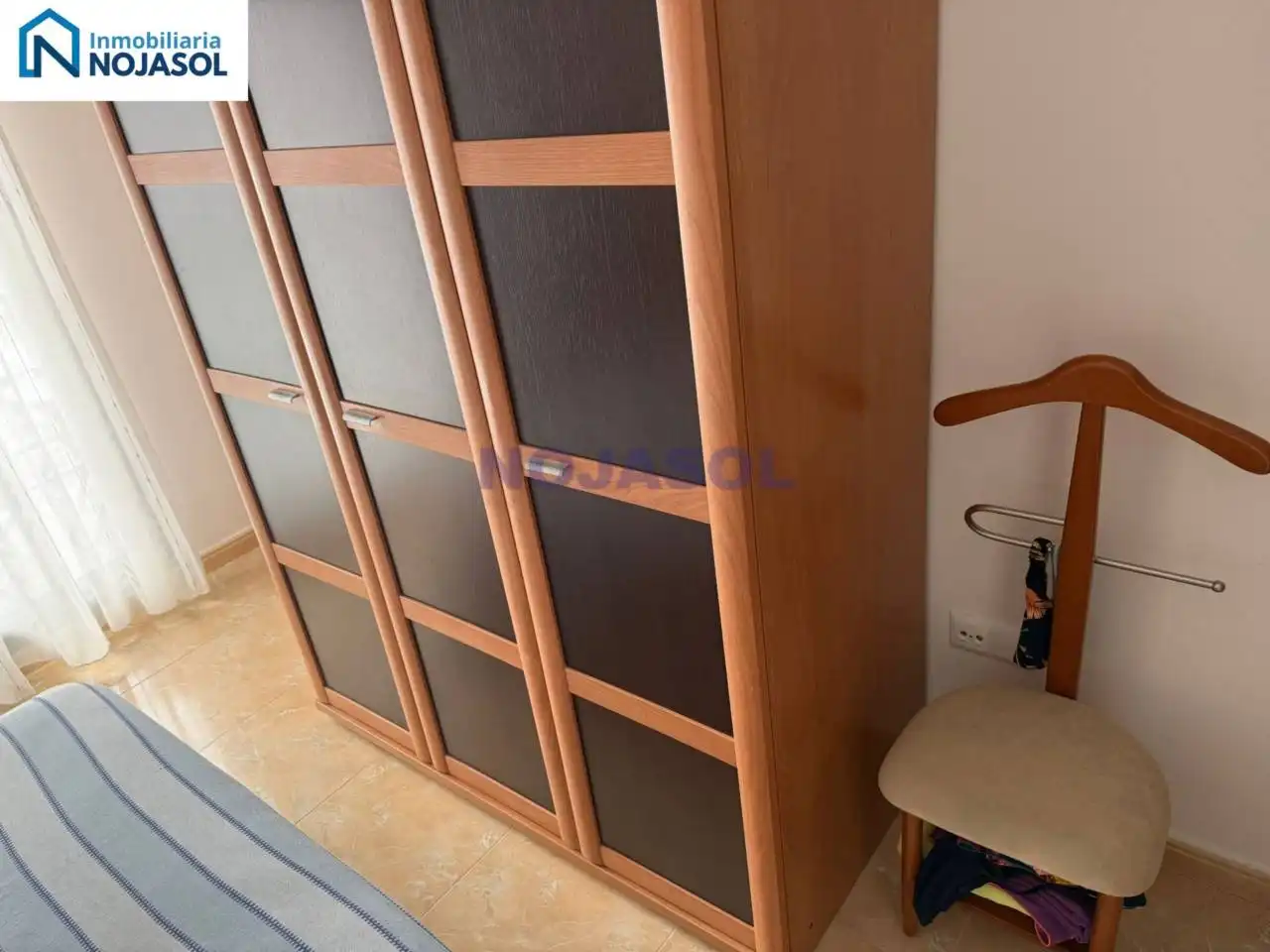 Habitación de Apartamento de alquiler en Noja con Calefacción, Terraza y Amueblado