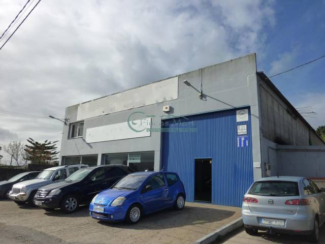Nave industrial en Alquiler en Tomiño