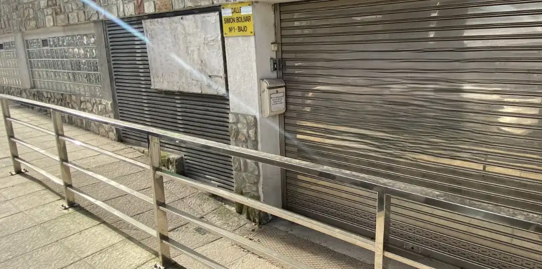 Business premises for sale in Rúa Simón Bolívar, imagen 3