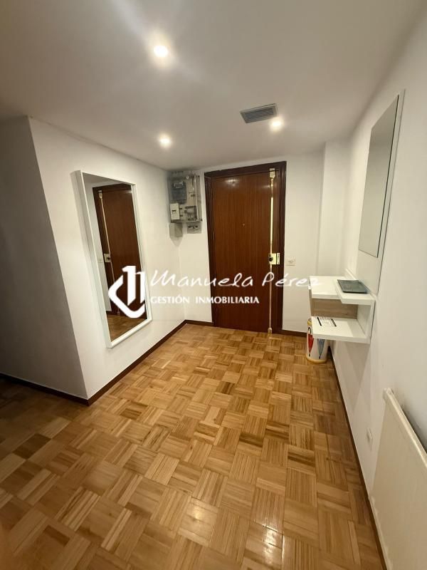 Bedroom of Flat to rent in Cáceres Capital  with Heating, Terrace and Furnished