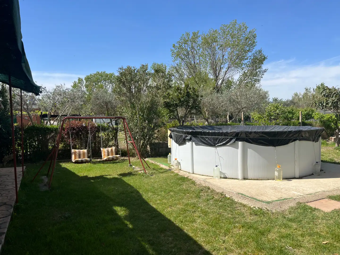 Piscina de Terreno en venta en  Zaragoza Capital