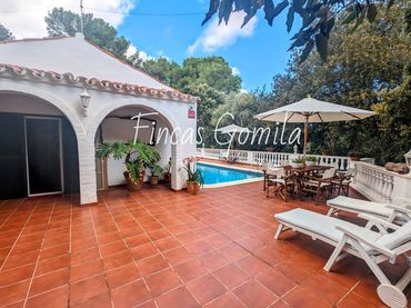 Casa amb jardí en venda a Son Parc