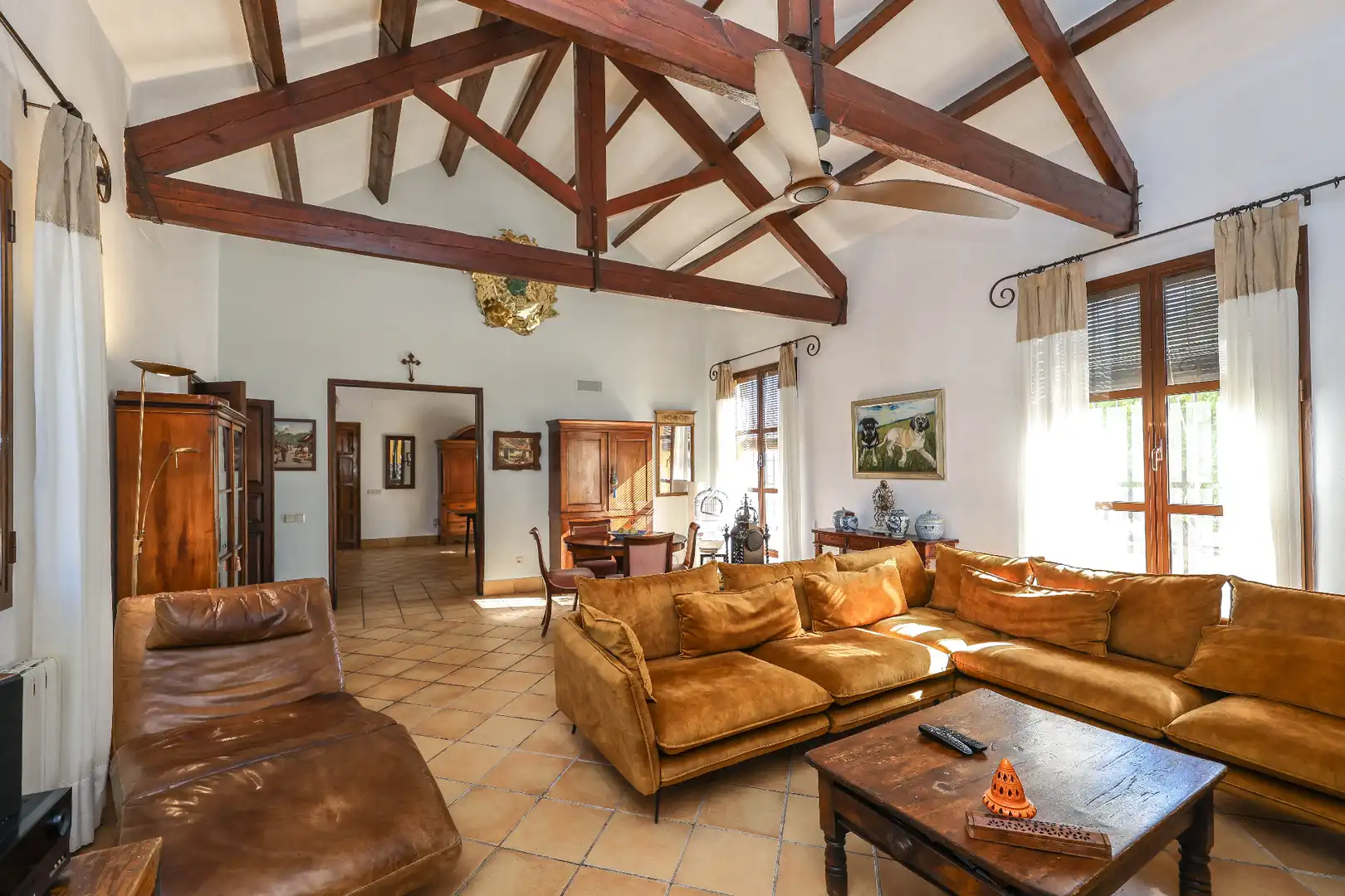 Living room of Houses for sale in Morón de la Frontera  with Air Conditioner, Private garden and Swimming Pool