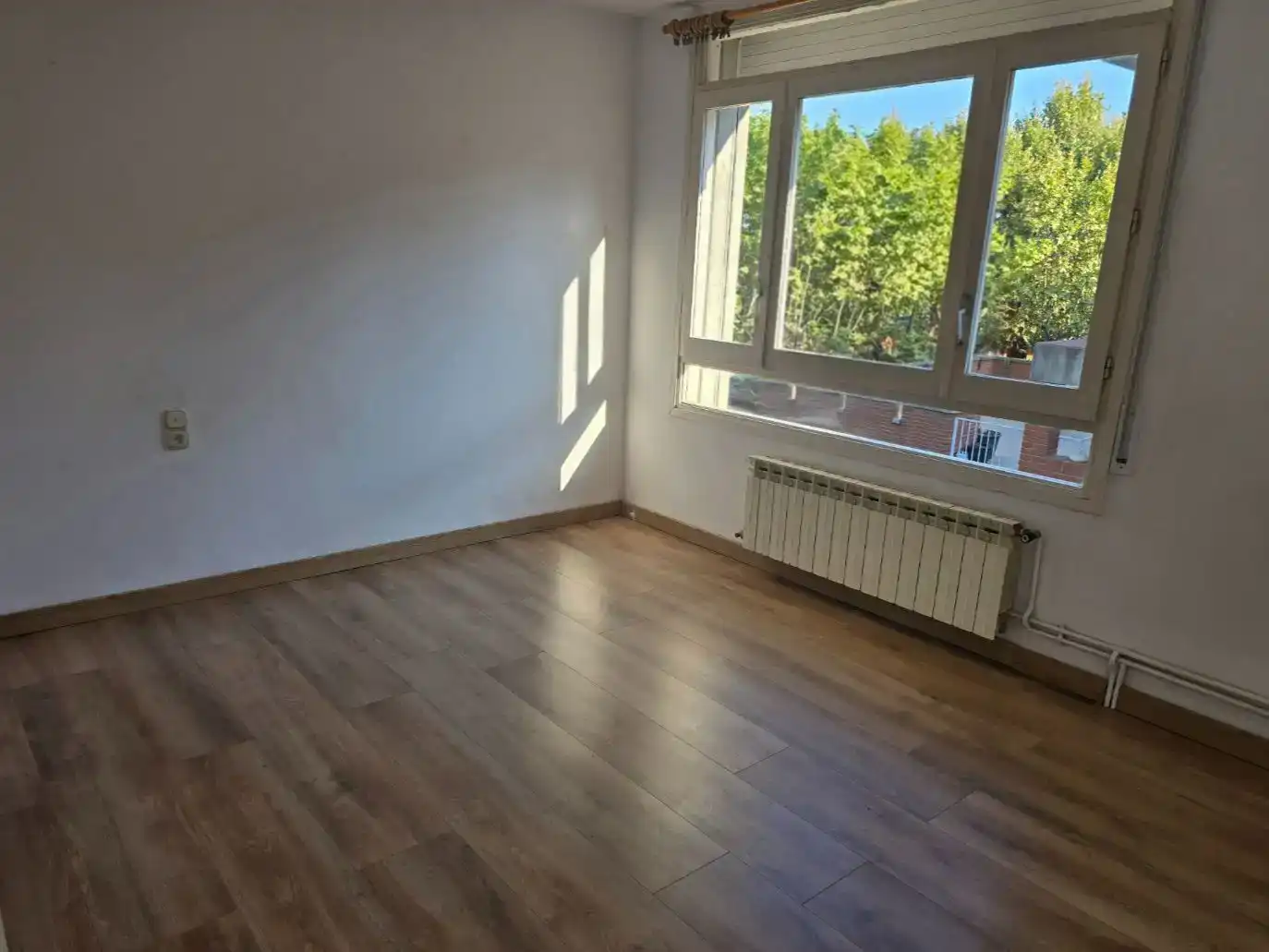 Bedroom of Detached homes for sale in Argentona  with Parquet flooring