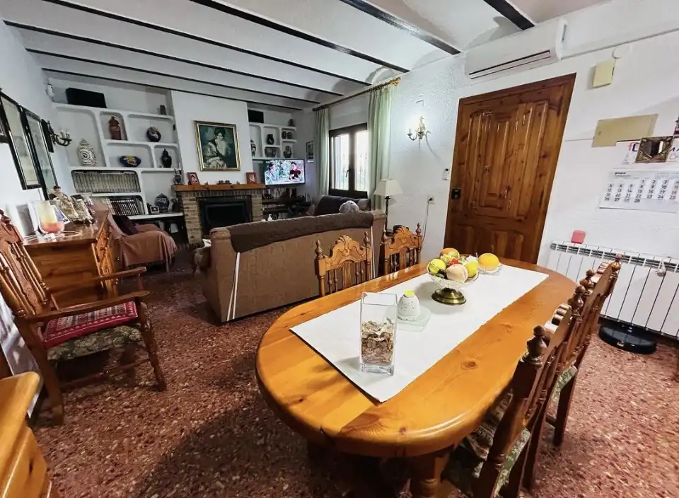 Detached house with garden for sale in Centro Urbano, imagen 4