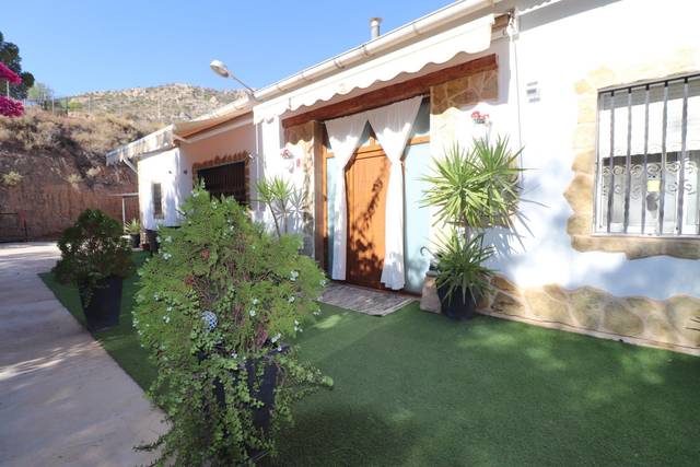Casa-chalet en Venta en Campo Alto - Club de Campo