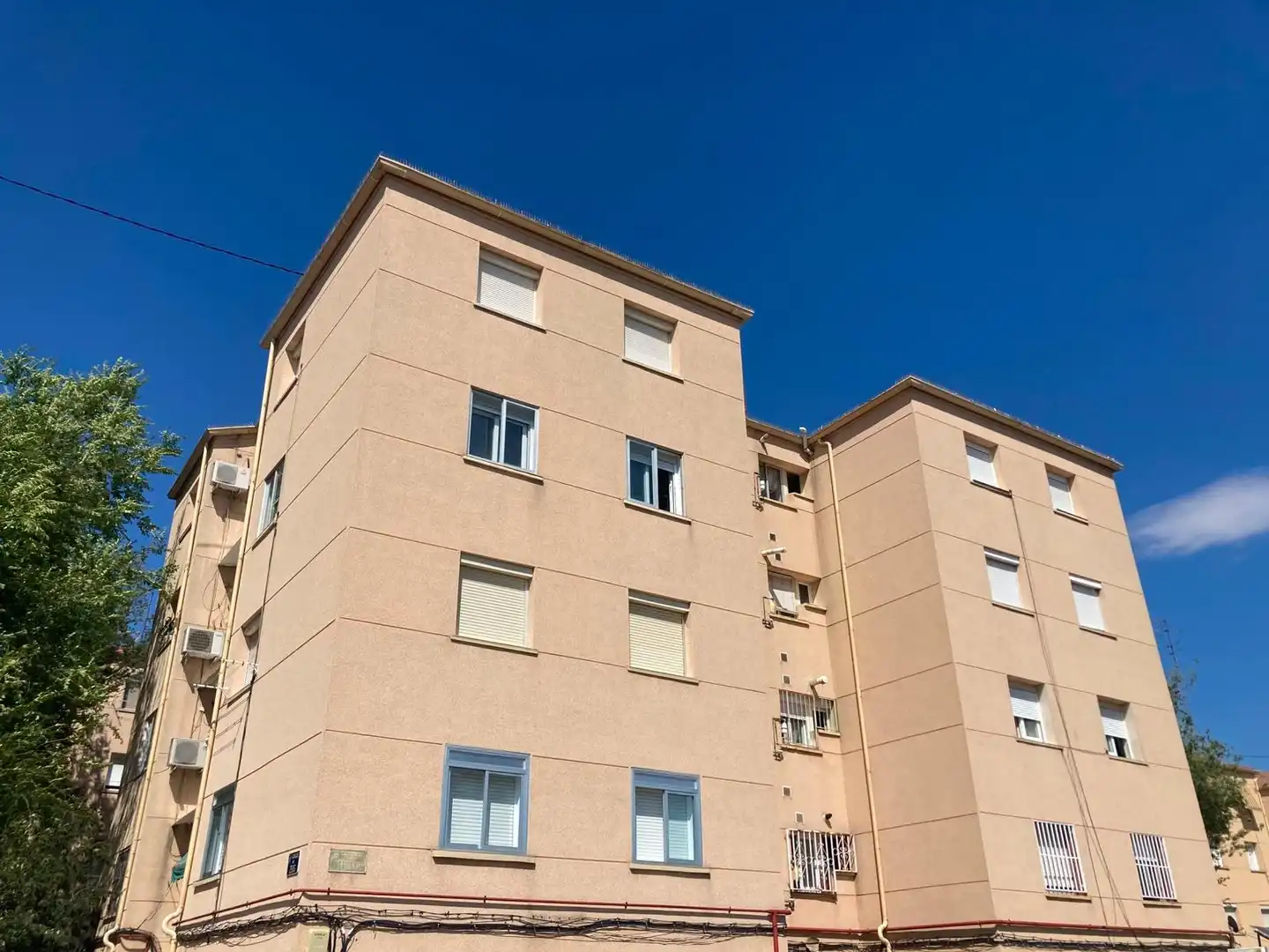 Vista exterior de Piso en venta en Madrid