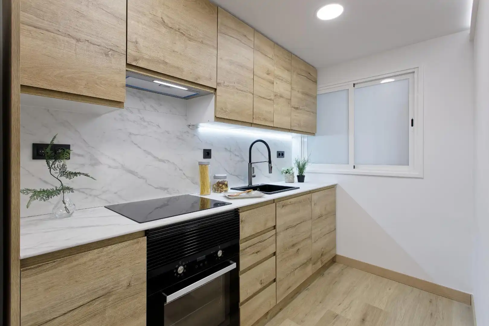 Cocina de Piso en venta en Sant Boi de Llobregat con Aire acondicionado, Calefacción y Terraza