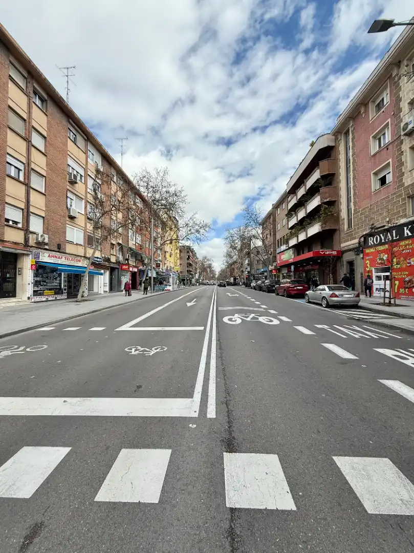 Vista exterior de Planta baja en venta en Madrid con Aire acondicionado, Calefacción y Amueblado
