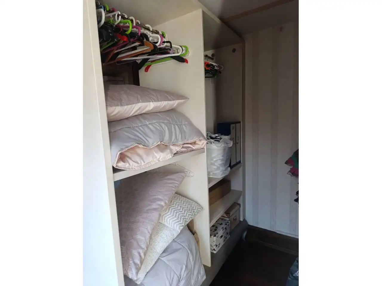 Schlafzimmer von Einfamilien-Reihenhaus zum Verkauf in Lena mit Heizung, Terrasse und Möbliert