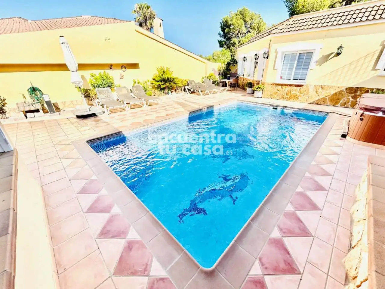 Houses for sale in Calle Orquidies, Barranco Hondo