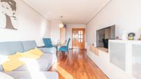 Living room of Flat for sale in Sabadell  with Heating, Parquet flooring and Storage room