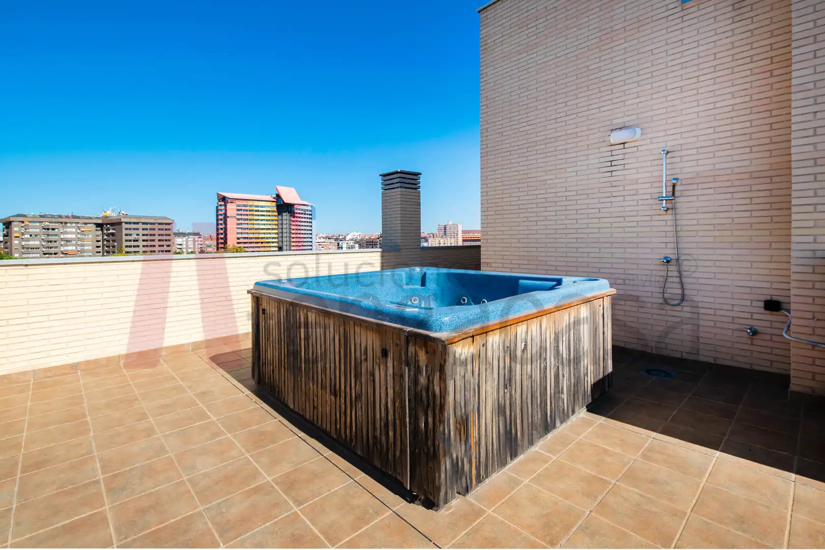 Apartament de lloguer a Calle de Lozano, Guindalera
