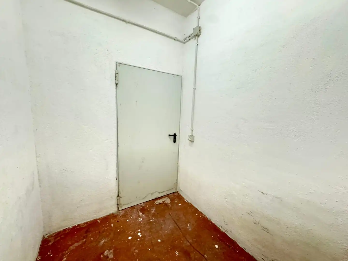 Flat for sale in Canovelles  with Air Conditioner and Oven
