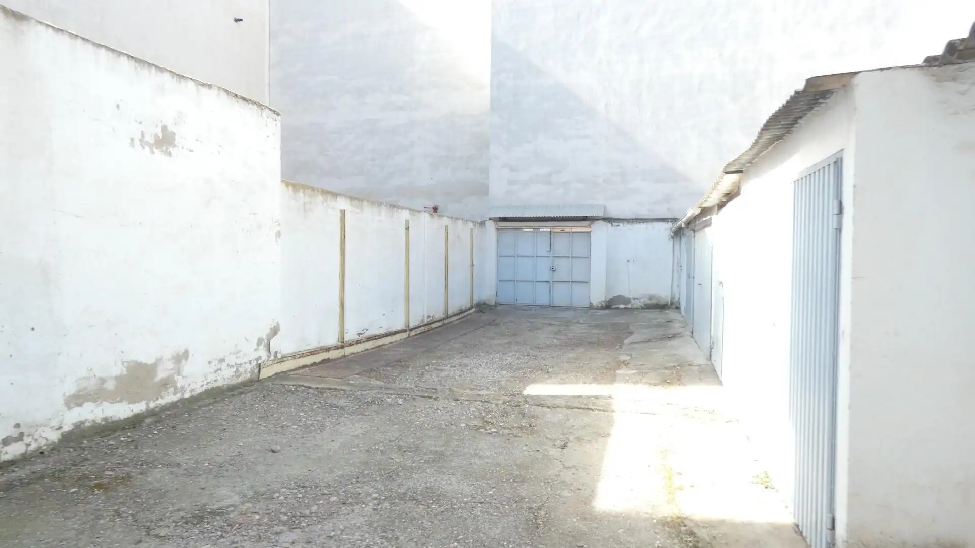 Local en venta en Monzalbarba