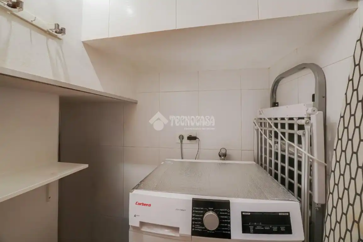 Badezimmer von Wohnung zum Verkauf in Sant Boi de Llobregat mit Klimaanlage, Heizung und Terrasse