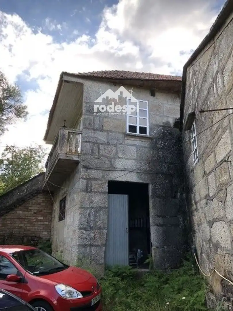 Vista exterior de Casa o xalet en venda en Soutomaior amb Terrassa