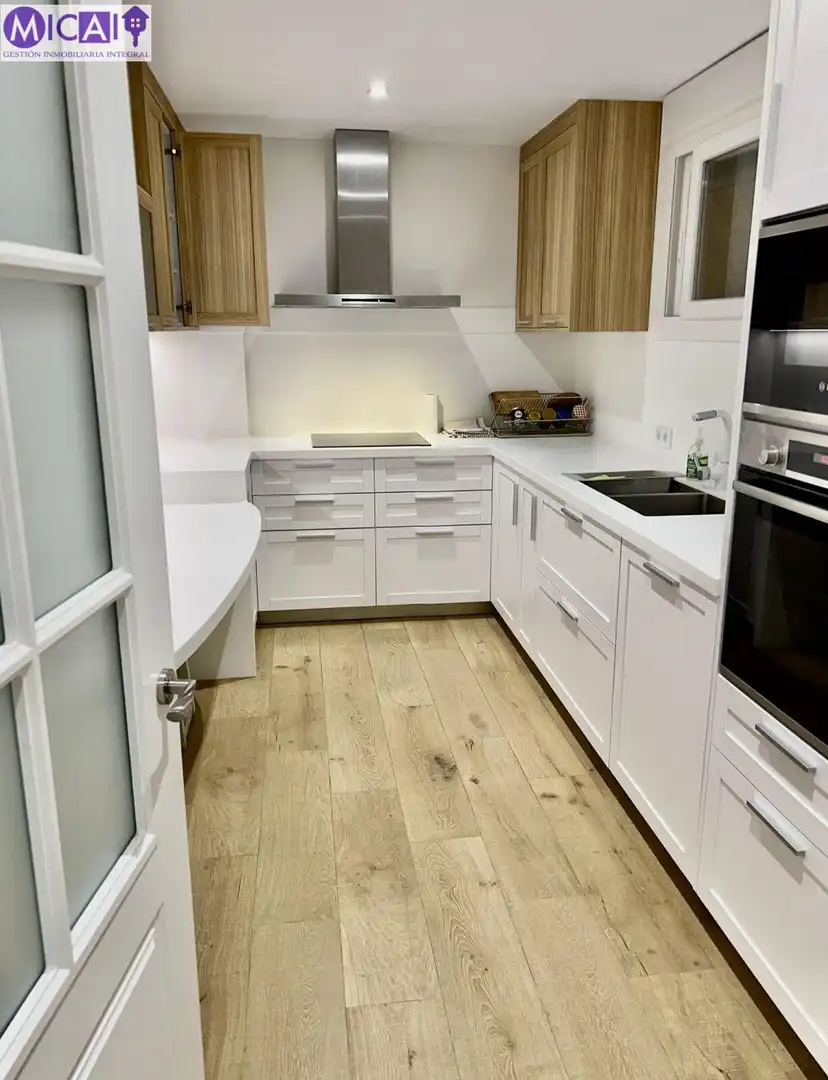 Kitchen of Flat for sale in Cádiz  with Parquet flooring, Terrace and Storage room