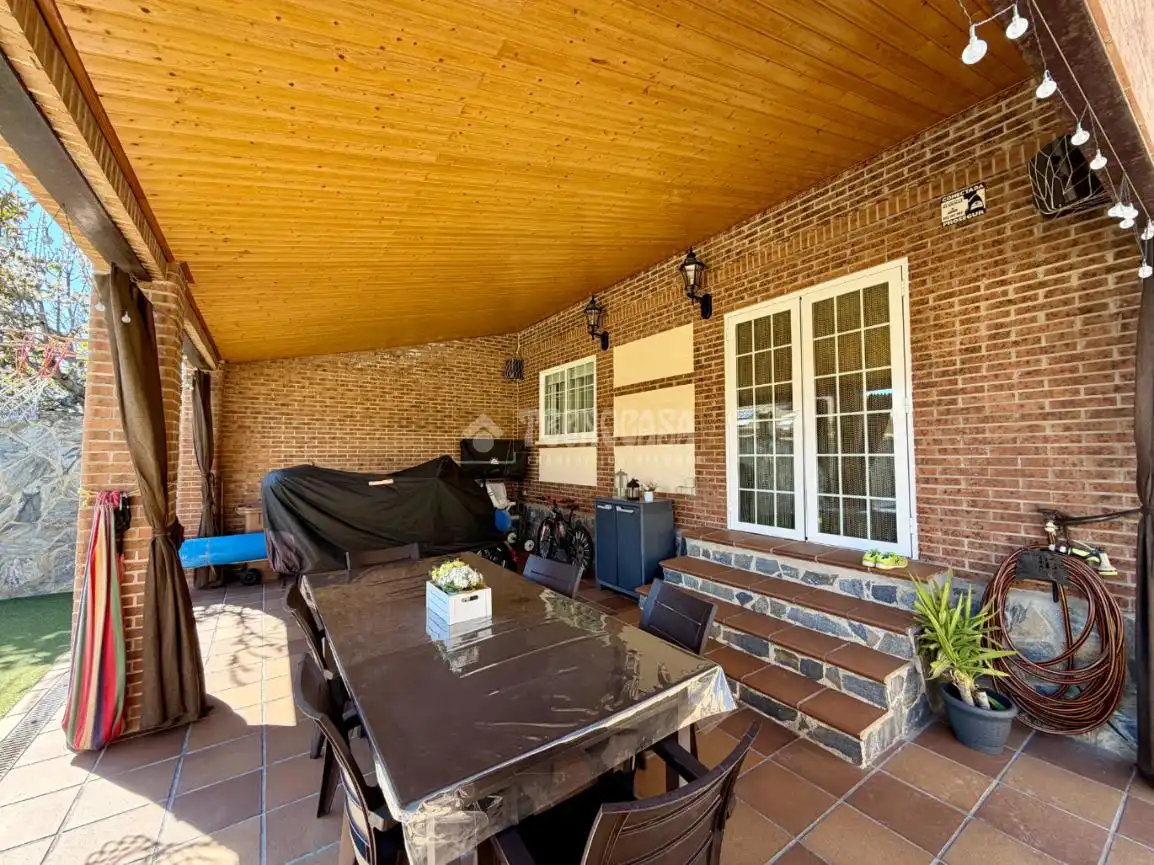 Detached homes for sale in Villanueva de la Torre