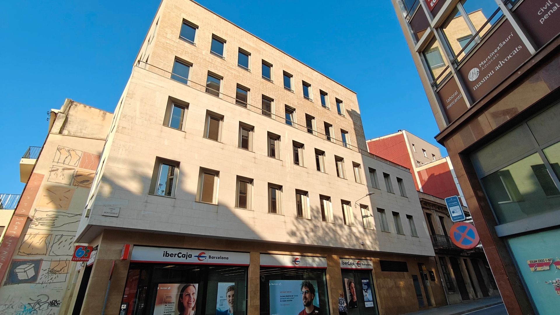 Exterior view of Office to rent in Mataró  with Air Conditioner, Heating and Storage room