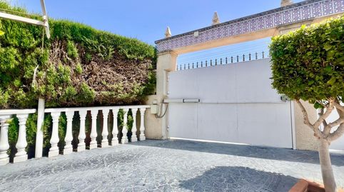 Foto 4 de Casa o xalet en venda a Avenida de Torrevieja, Los Balcones - Los Altos, Torrevieja