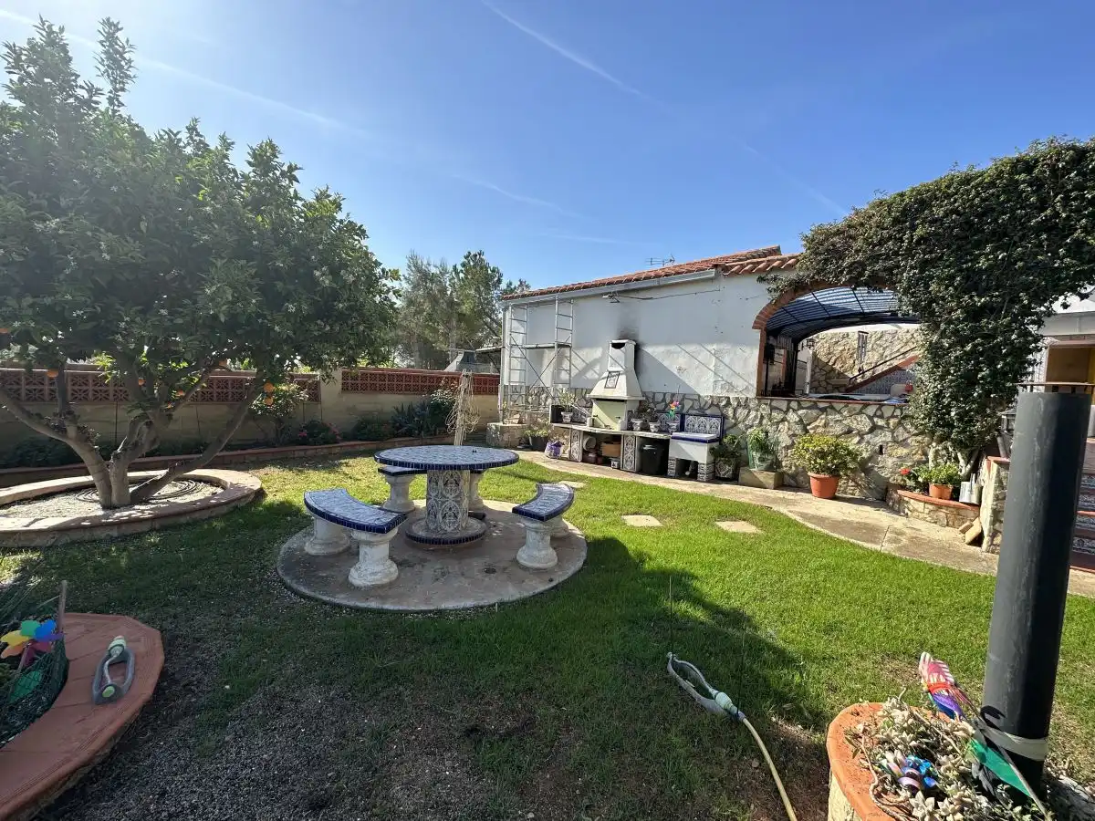 Xalet amb piscina en venda a Algar de Palància, imagen 5