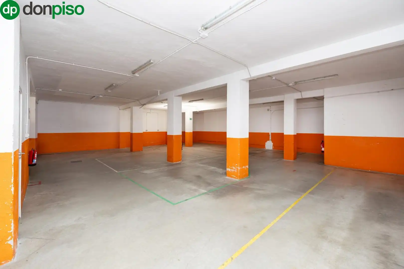 Local comercial en venta en Calle Calle Abderrahmán 11, imagen 14