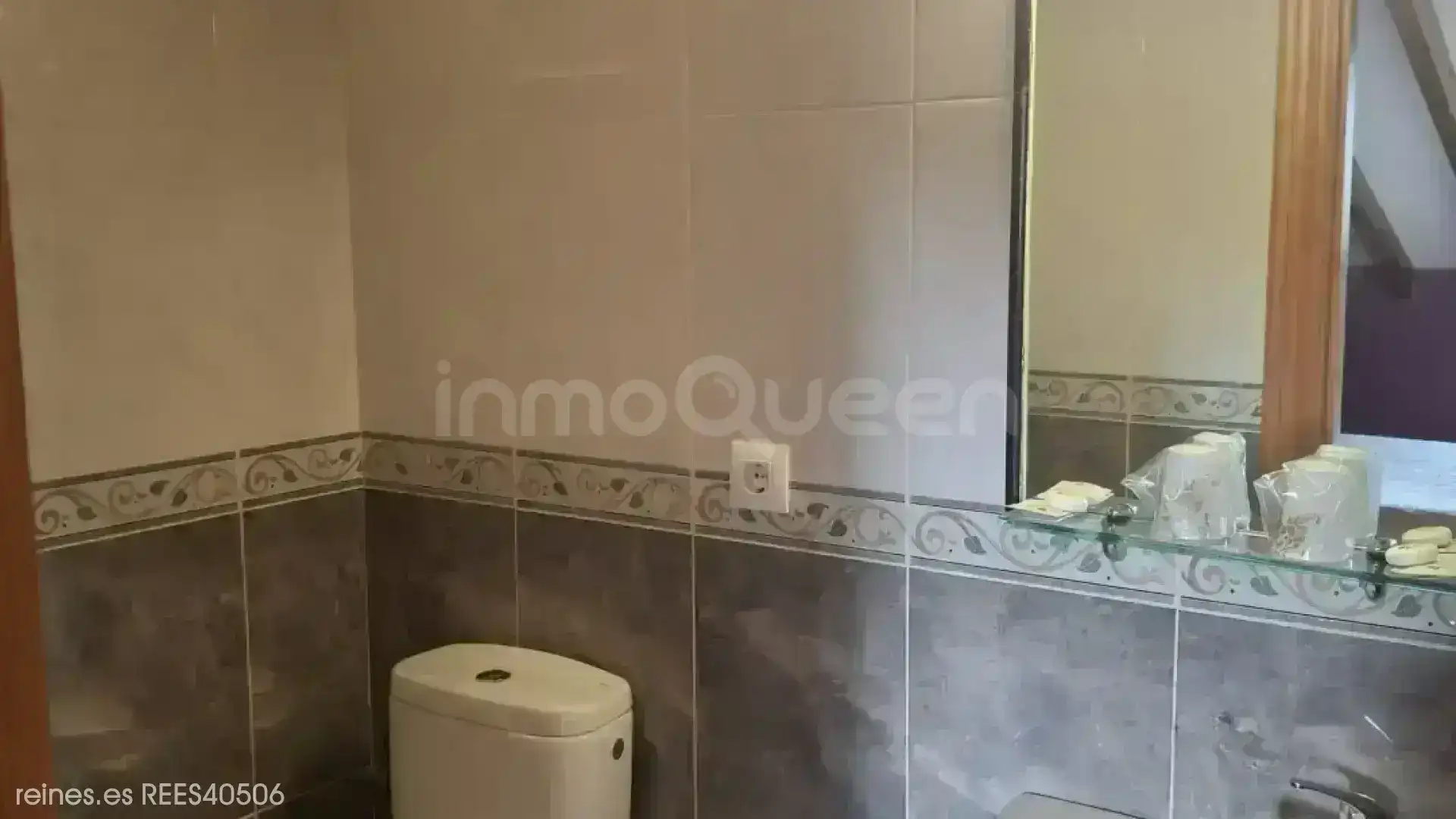 Baño de Casa o chalet en venta en Val de San Vicente  con Calefacción y Amueblado