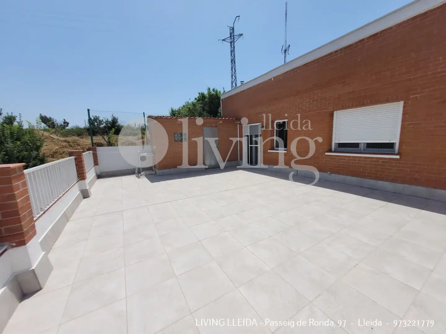 Terrassa de Casa o xalet en venda en Lleida amb Aire condicionat, Calefacció i Jardí privat