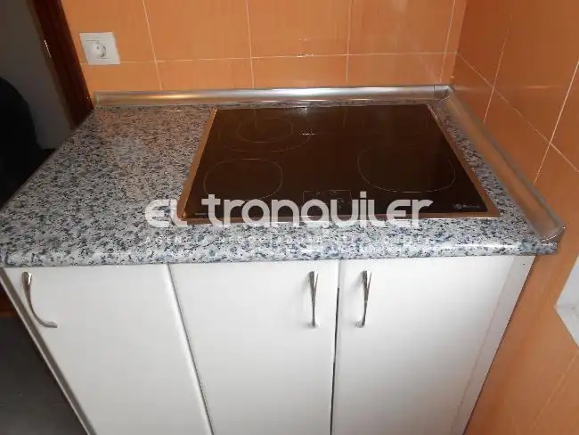 Cocina de Piso en venta en Madrid con Parquet, Terraza y Amueblado